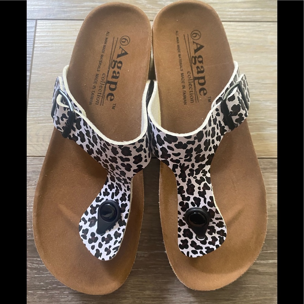 Agape sandals animal print women’s 6-NEW
